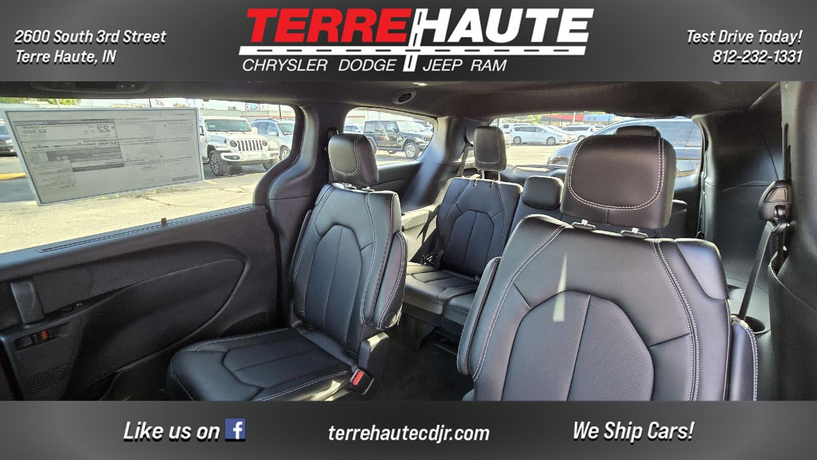 2027 Chrysler Pacifica Select