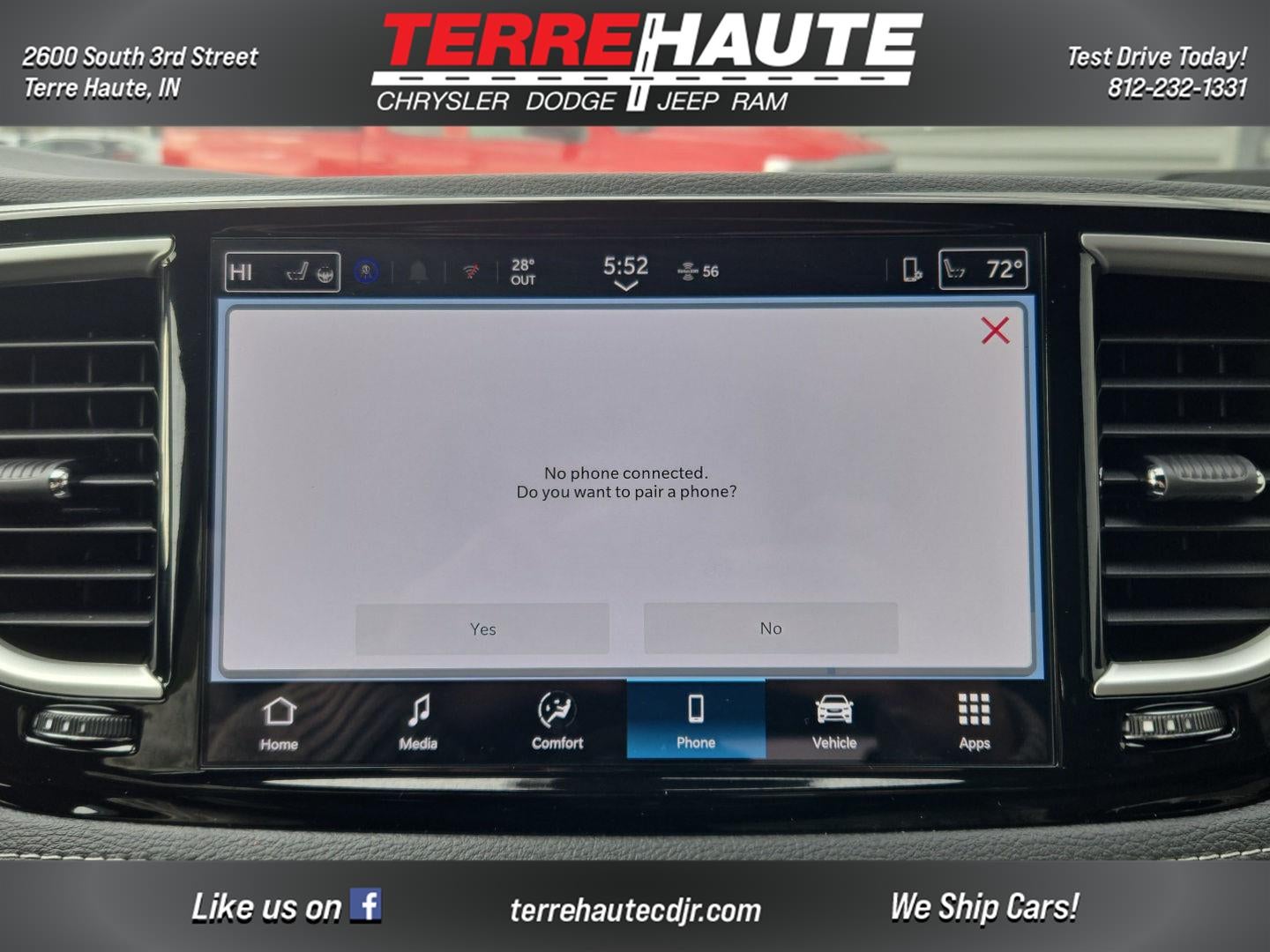 2026 Chrysler Pacifica Select