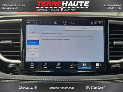 2026 Chrysler Pacifica Select