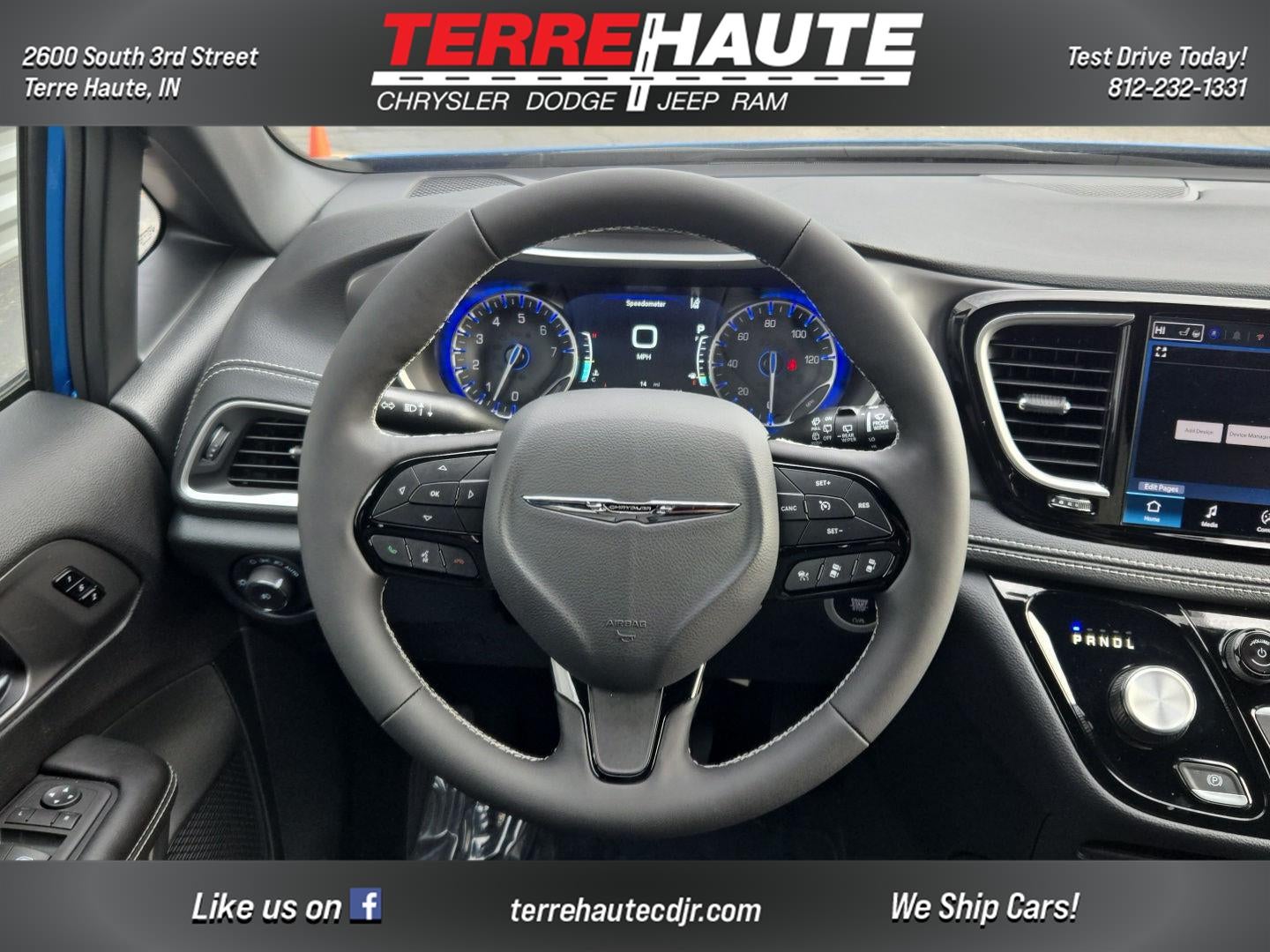 2026 Chrysler Pacifica Select
