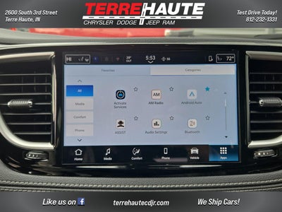 2026 Chrysler Pacifica Select