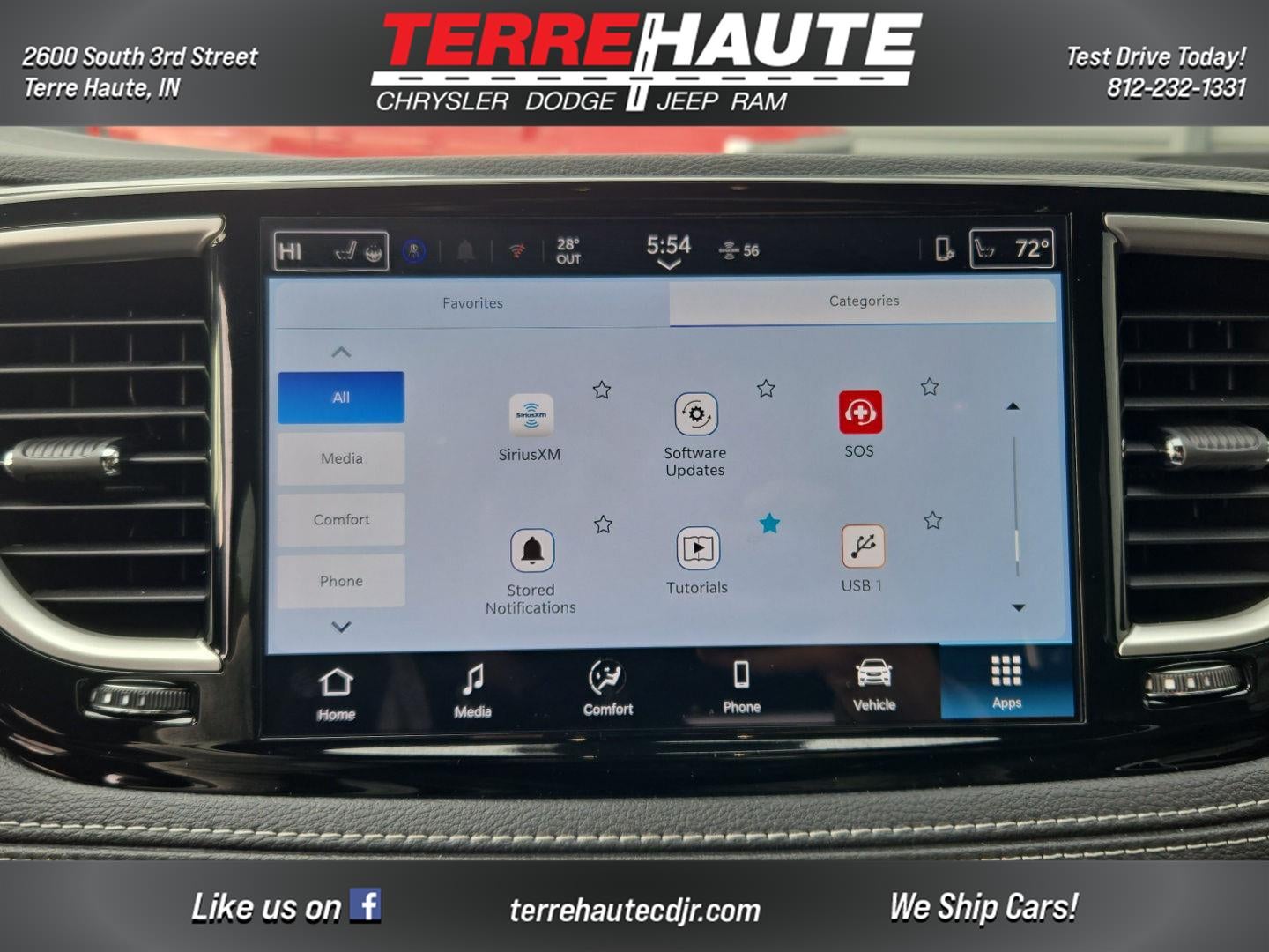 2026 Chrysler Pacifica Select