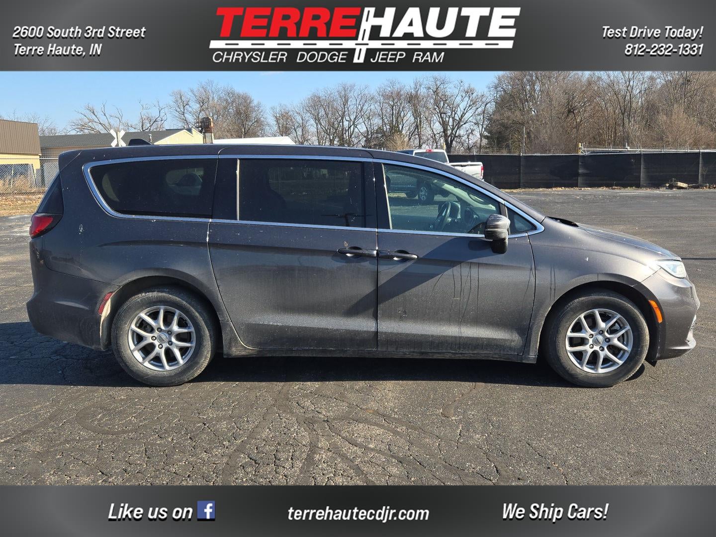 2023 Chrysler Pacifica Touring L