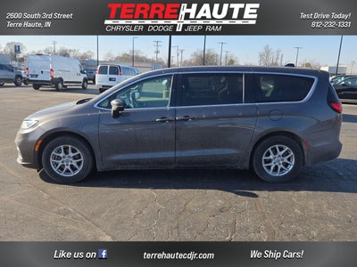 2023 Chrysler Pacifica Touring L