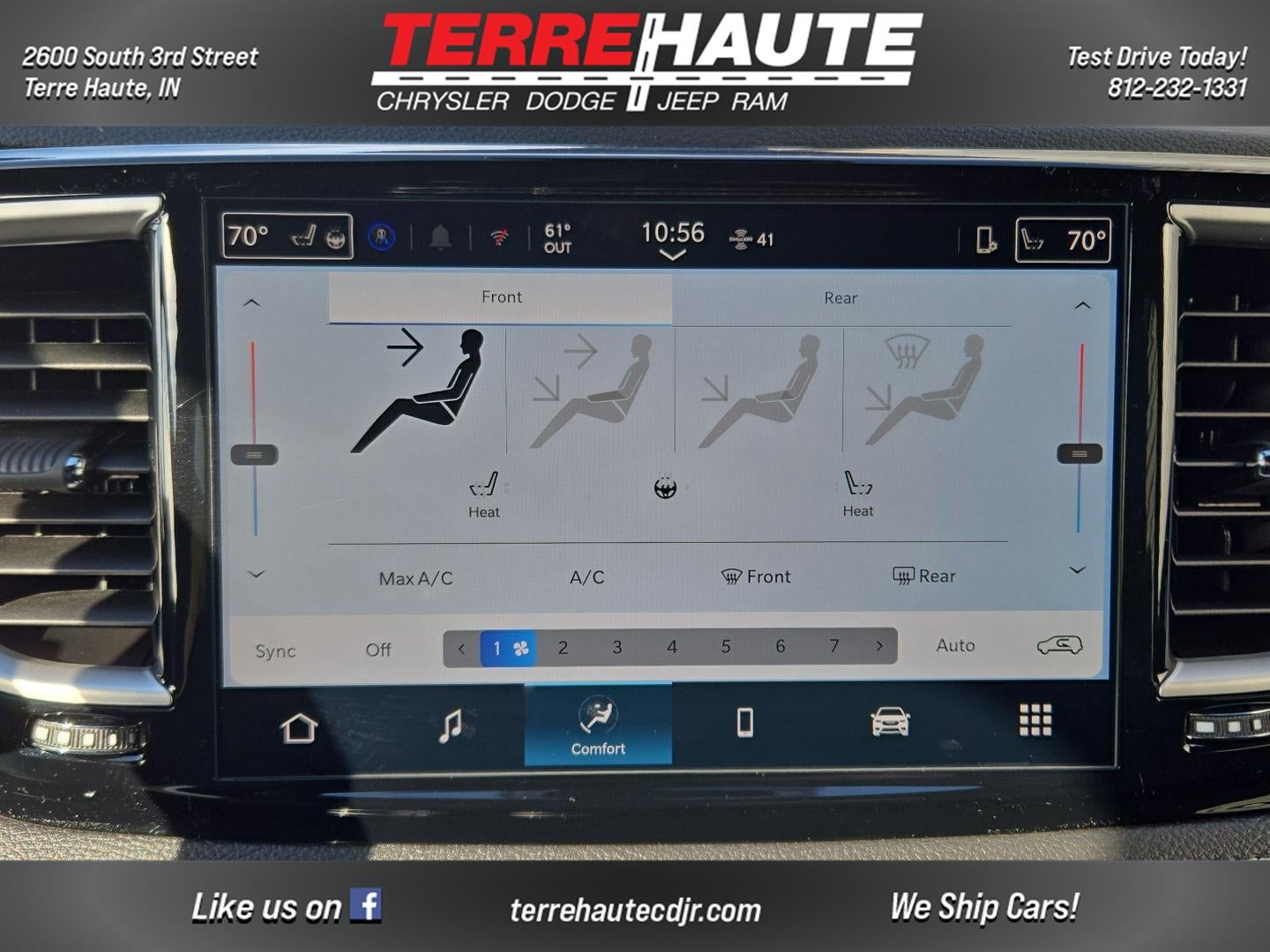 2026 Chrysler Pacifica Select