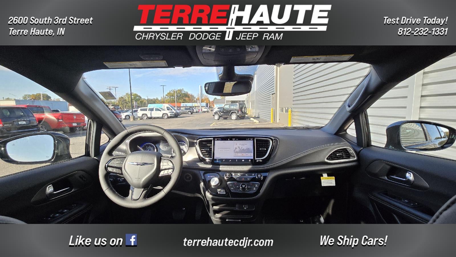 2026 Chrysler Pacifica Select