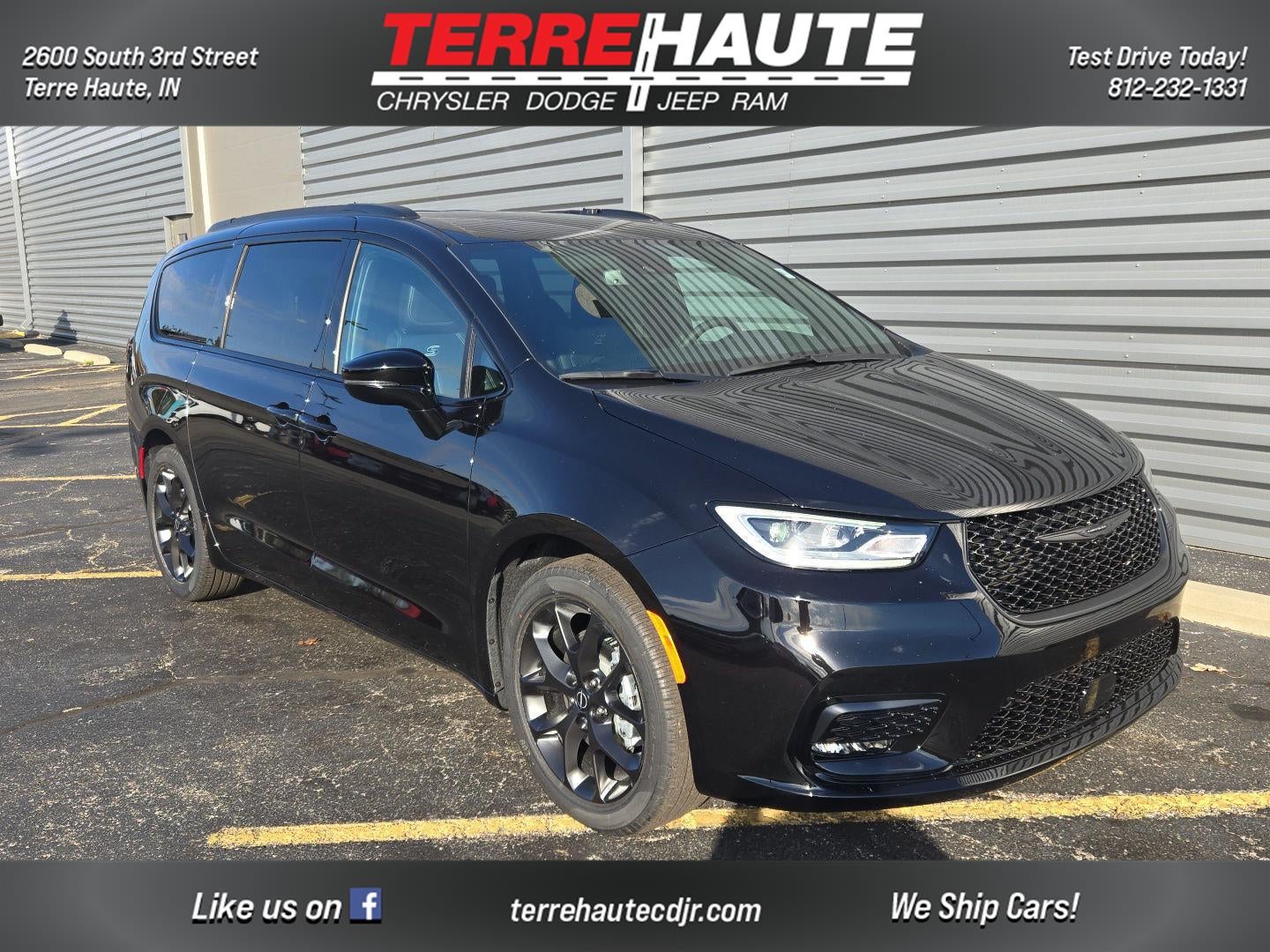 2026 Chrysler Pacifica Select