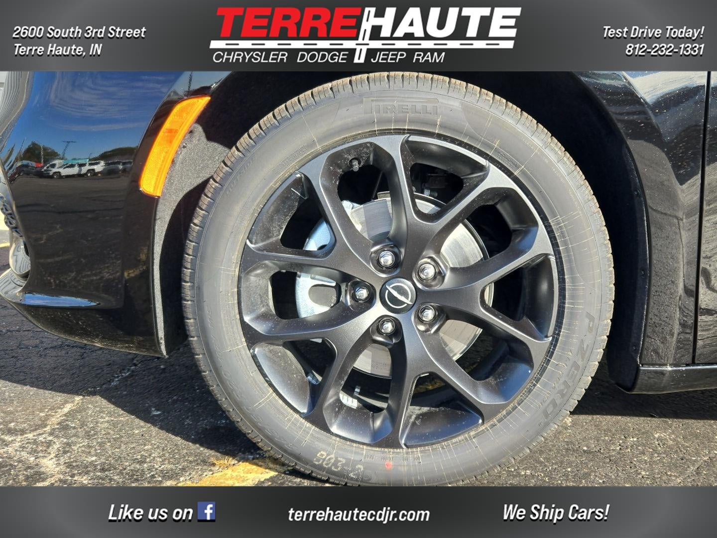 2026 Chrysler Pacifica Select