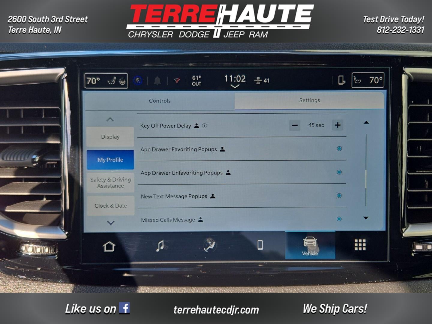 2026 Chrysler Pacifica Select