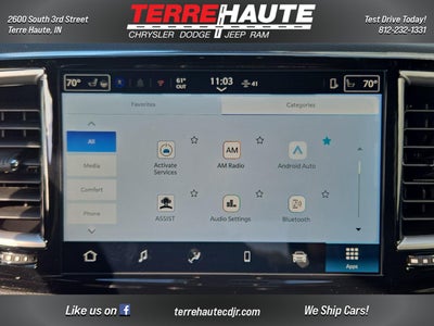 2026 Chrysler Pacifica Select