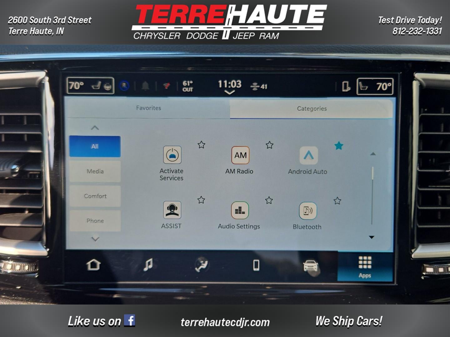 2026 Chrysler Pacifica Select