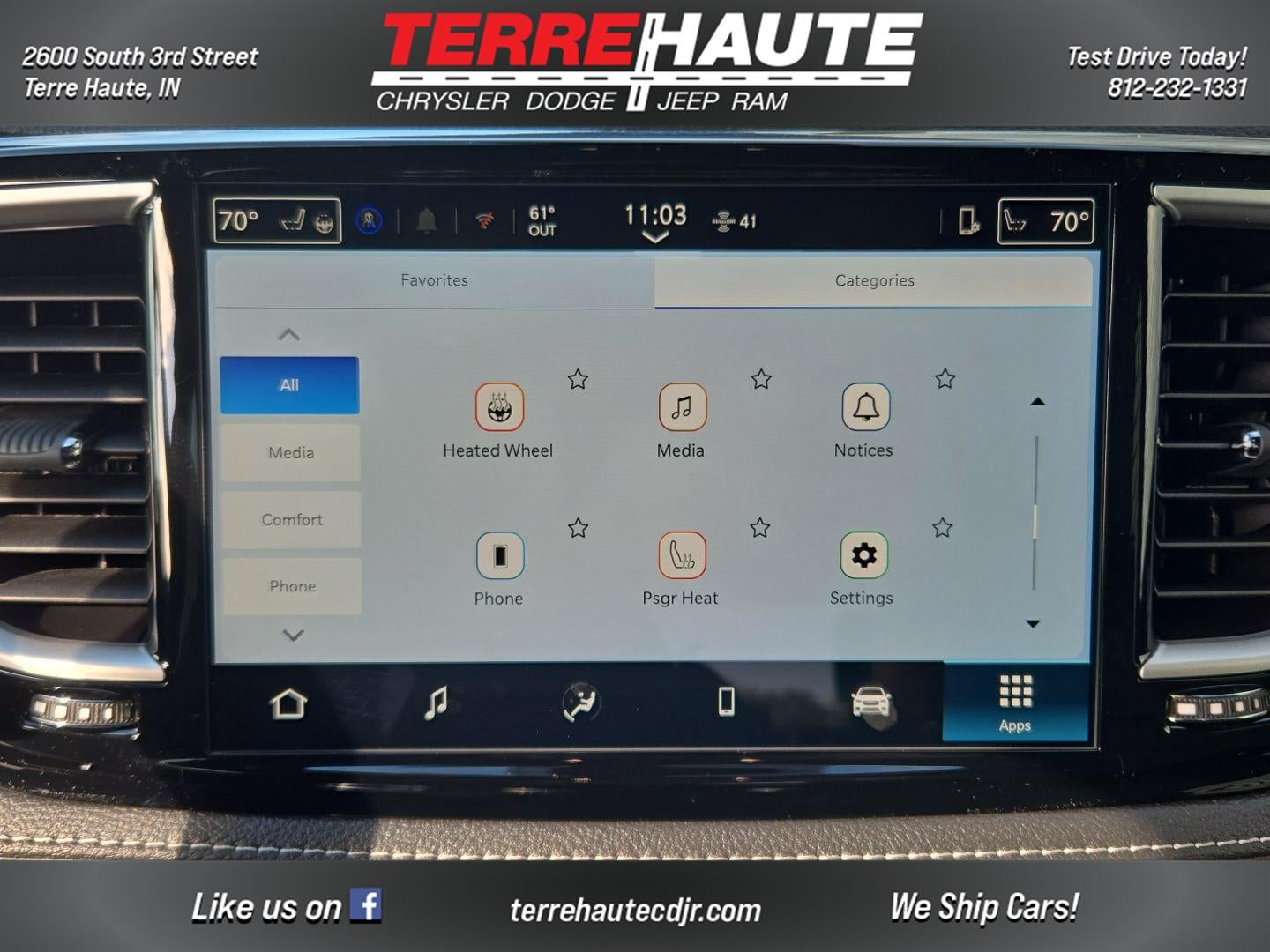 2026 Chrysler Pacifica Select