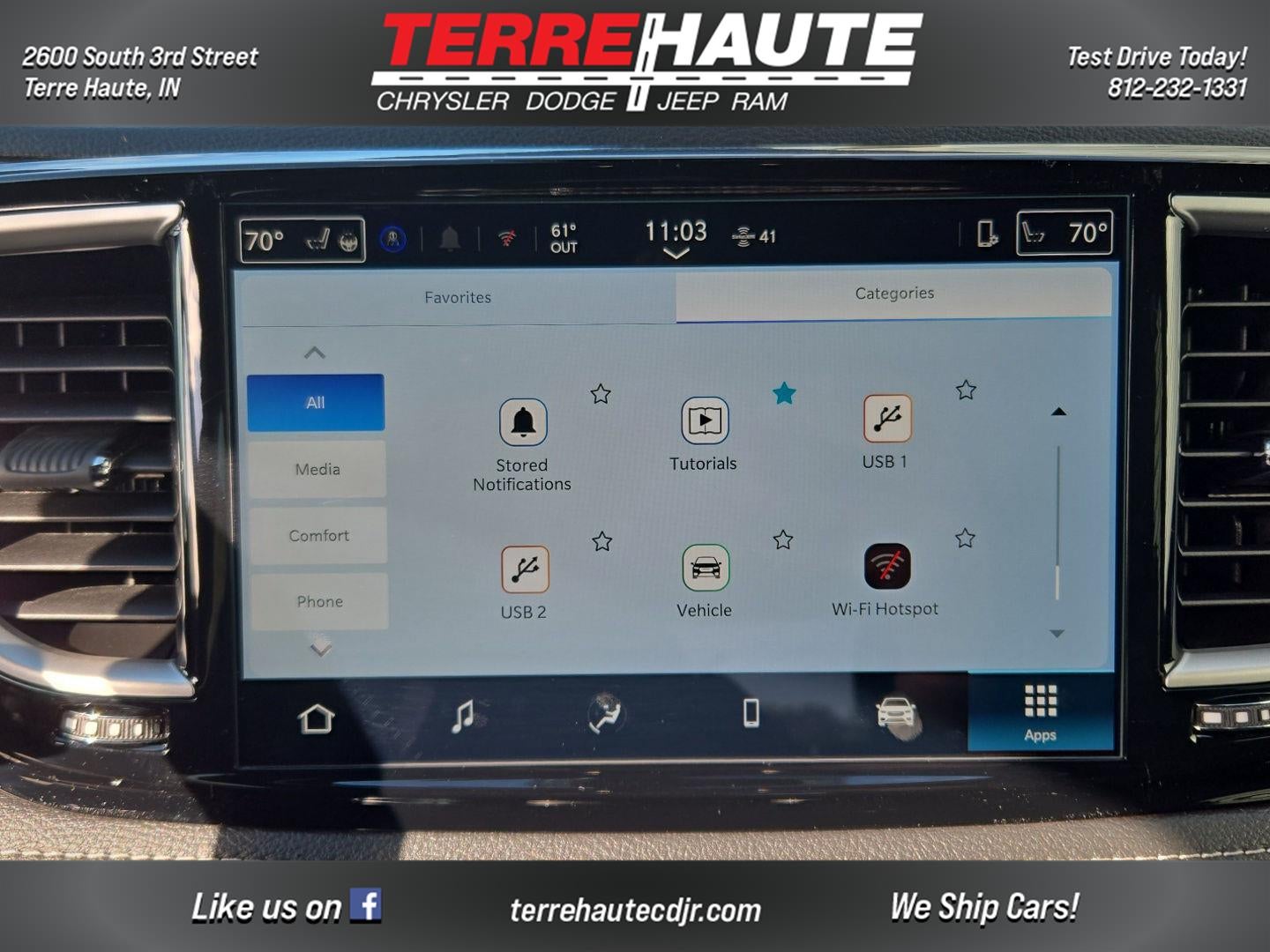 2026 Chrysler Pacifica Select