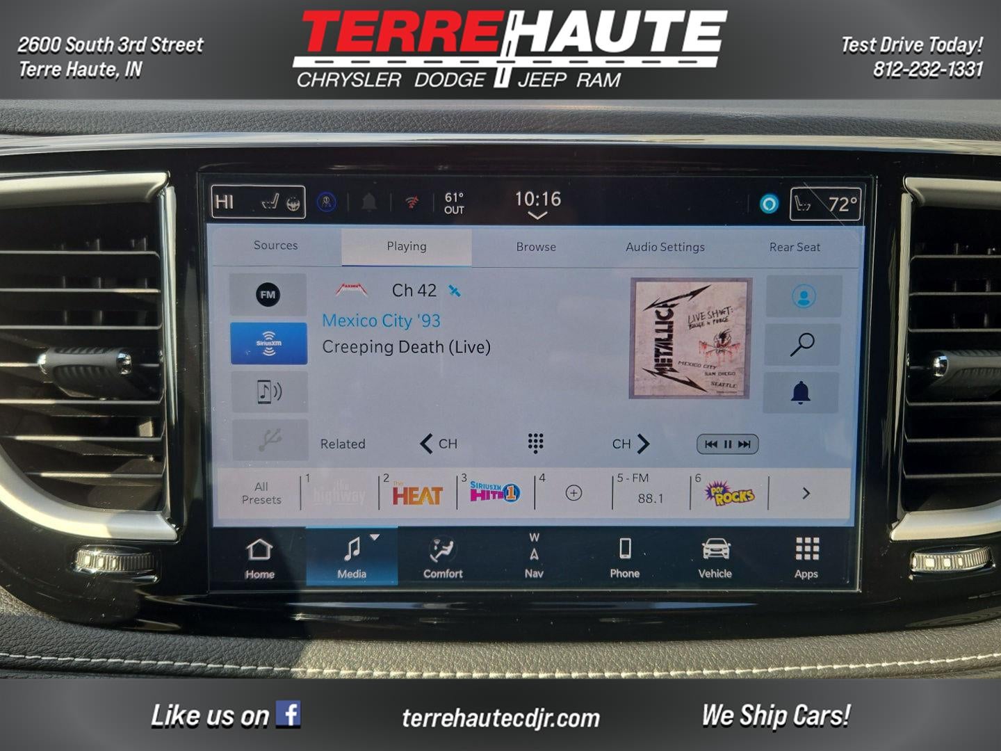 2026 Chrysler Pacifica Select