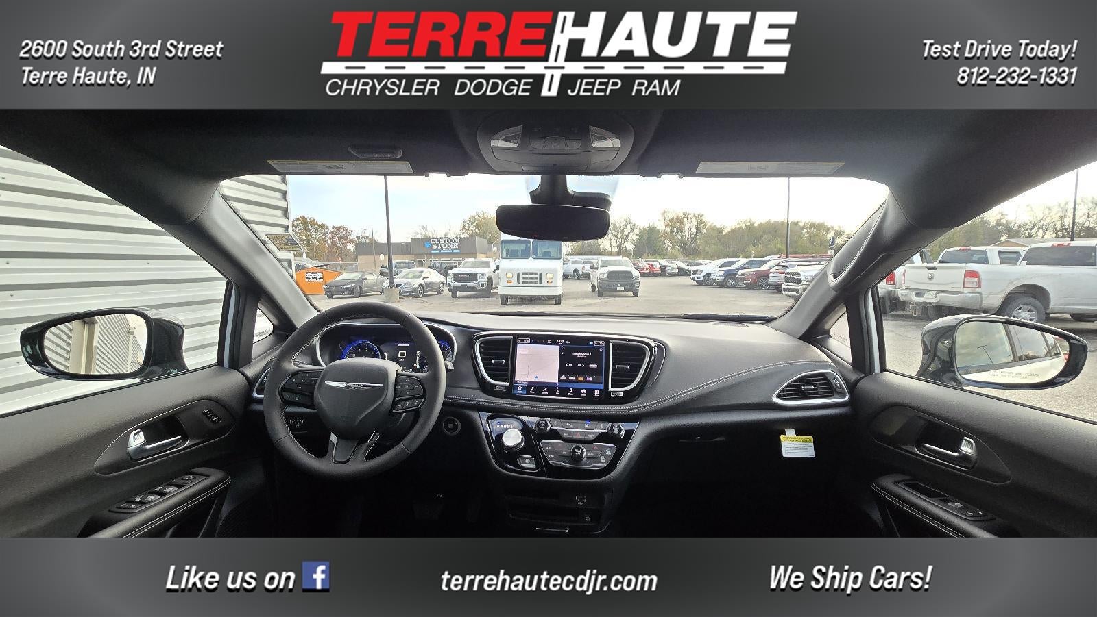 2026 Chrysler Pacifica Select