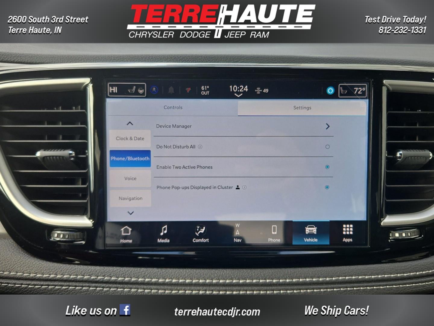 2026 Chrysler Pacifica Select