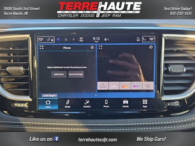 2026 Chrysler Pacifica Select