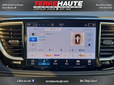 2026 Chrysler Pacifica Select