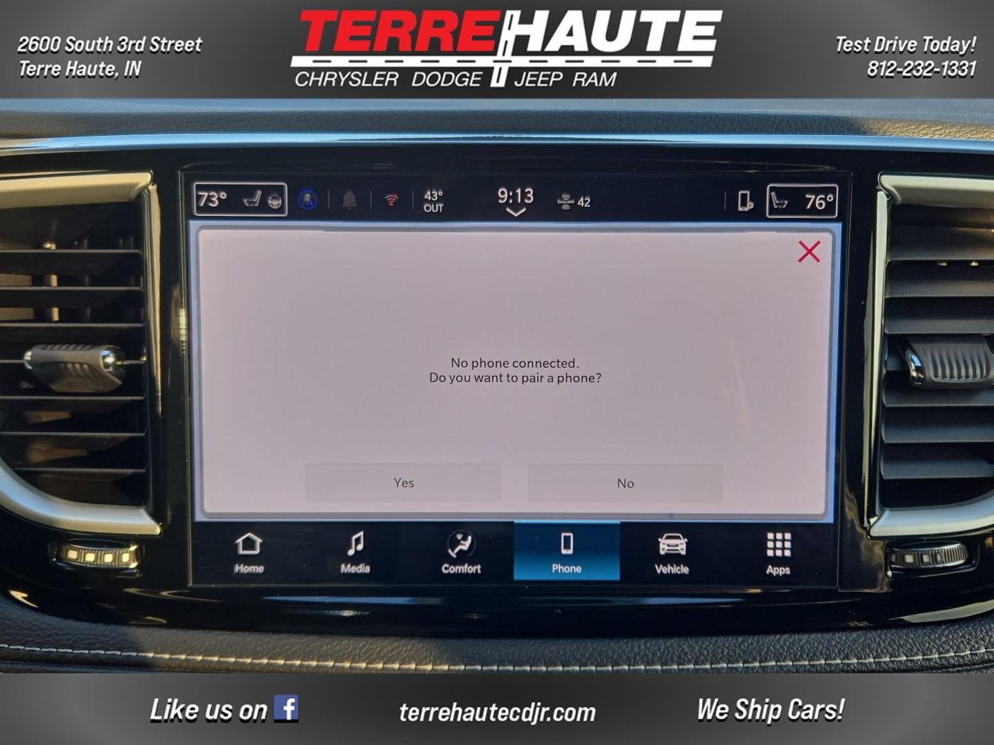 2026 Chrysler Pacifica Select