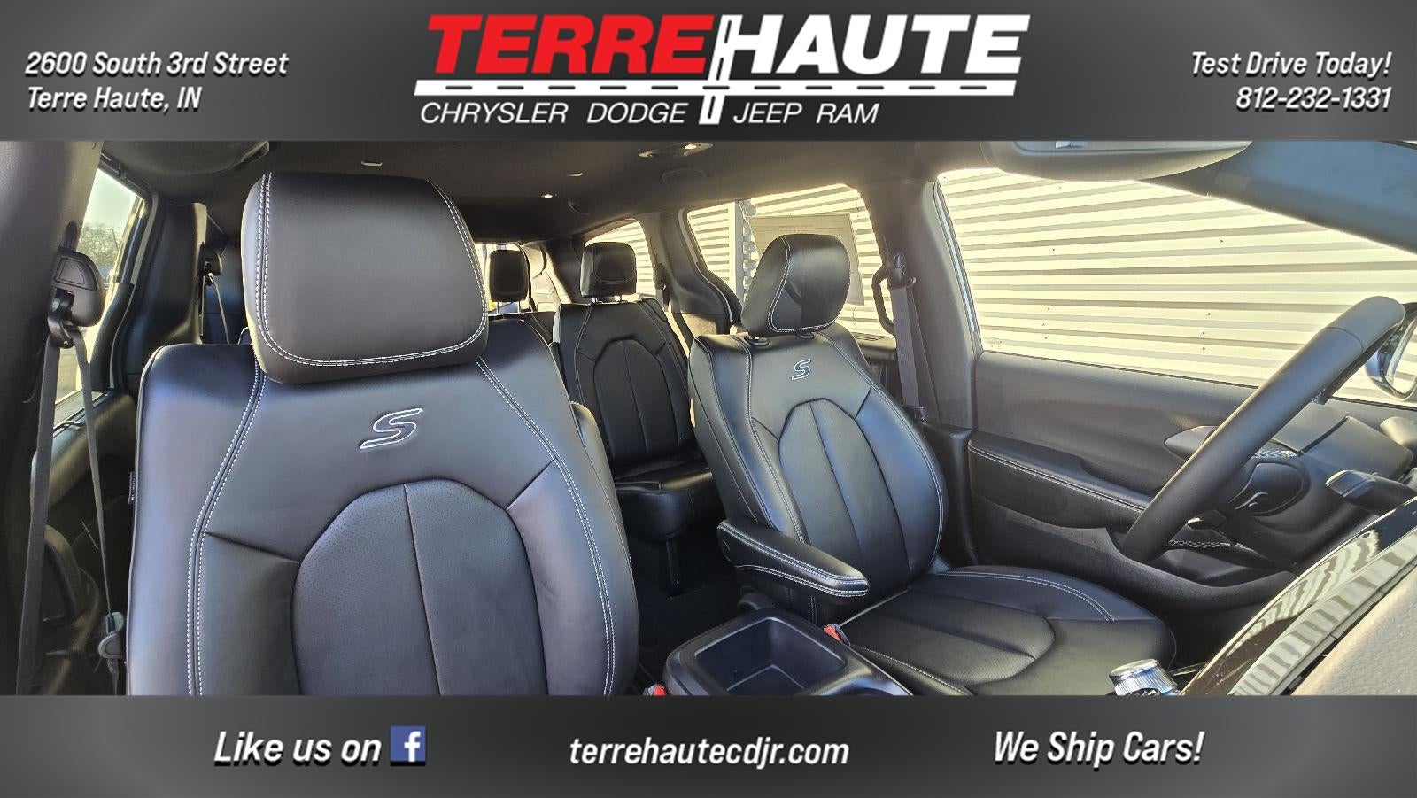 2026 Chrysler Pacifica Select