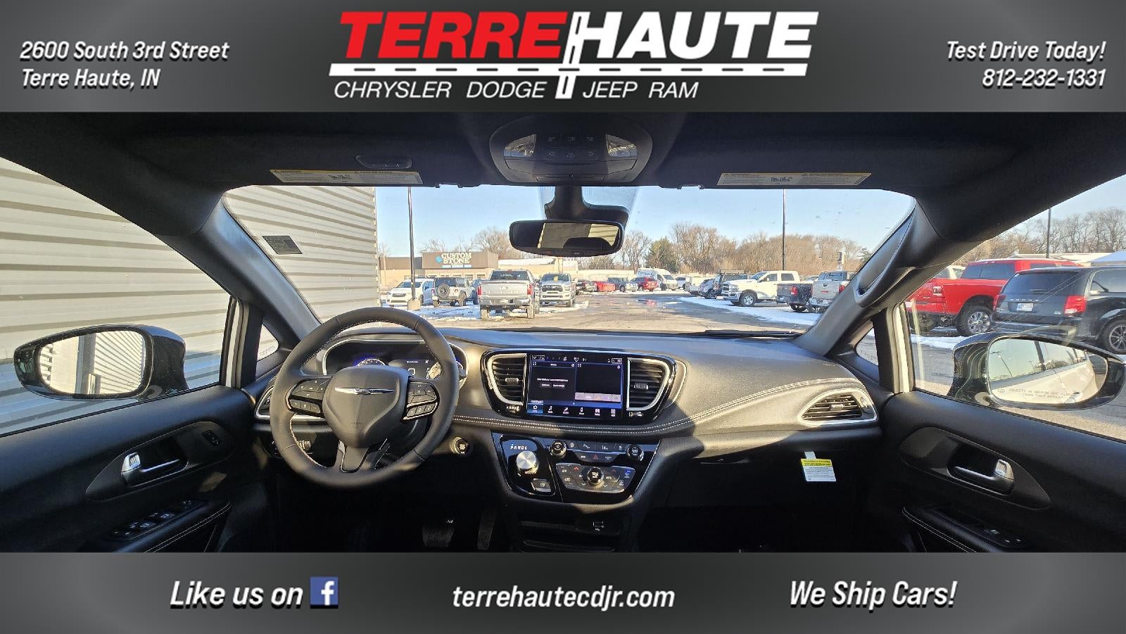 2026 Chrysler Pacifica Select