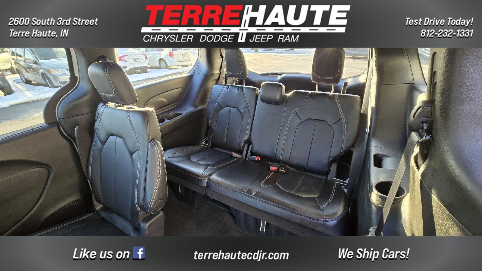 2026 Chrysler Pacifica Select