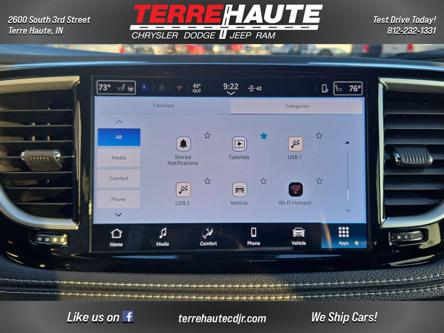 2026 Chrysler Pacifica Select