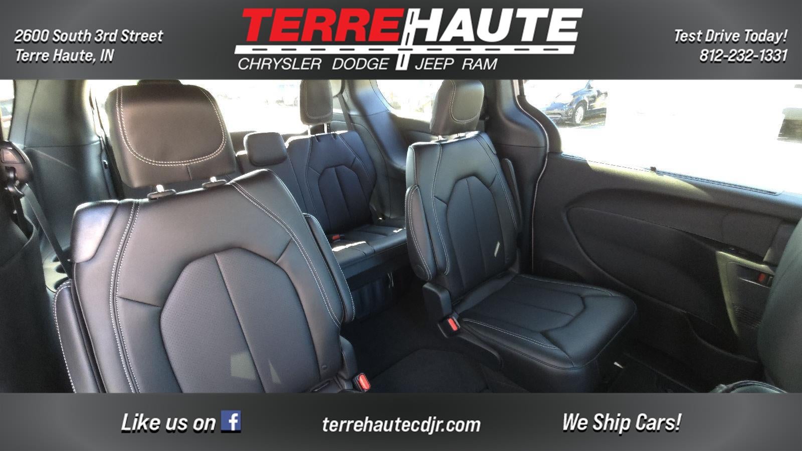 2027 Chrysler Pacifica Select