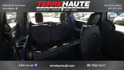 2027 Chrysler Pacifica Select