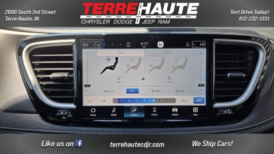 2027 Chrysler Pacifica Select