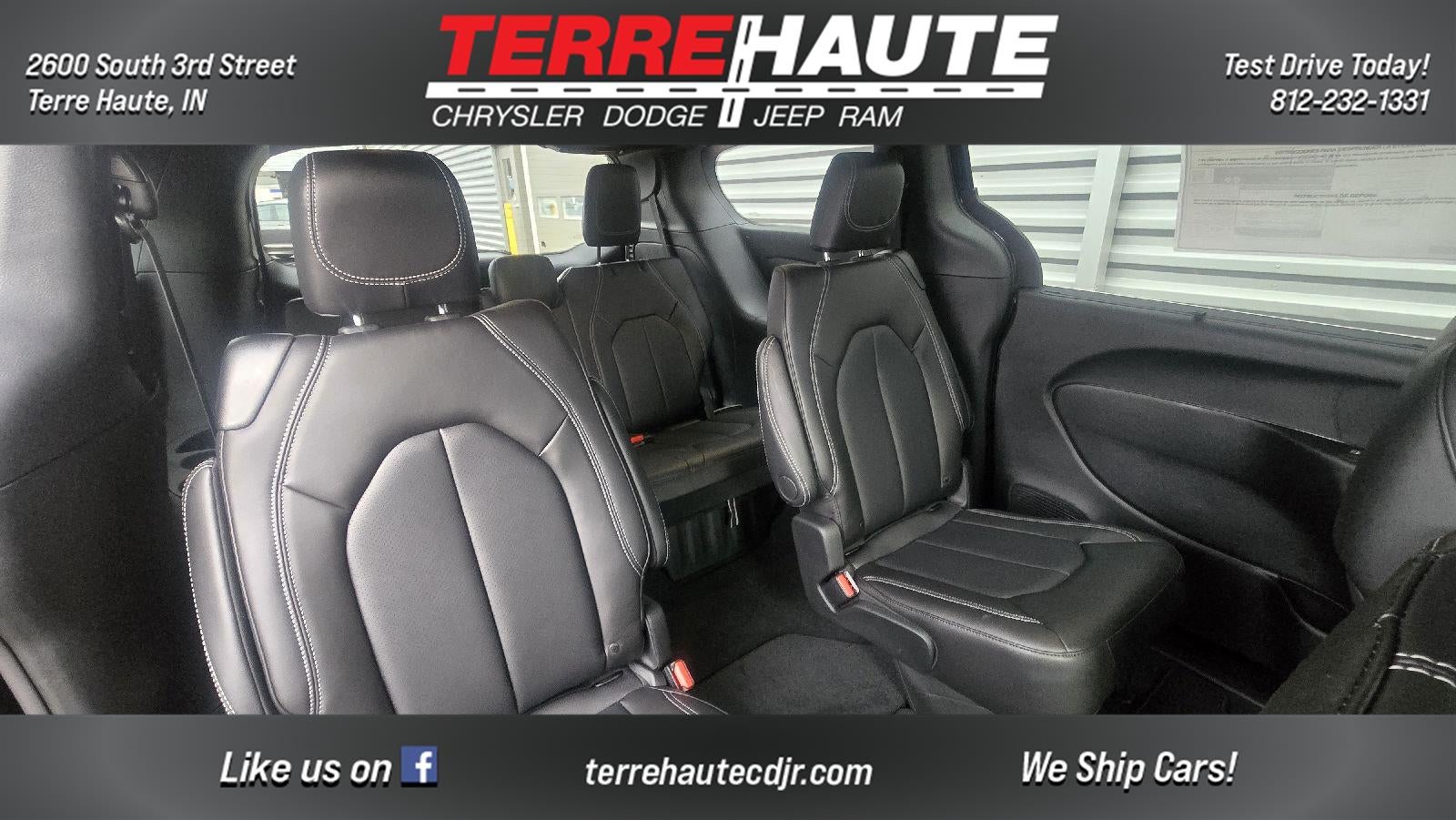 2026 Chrysler Pacifica Select