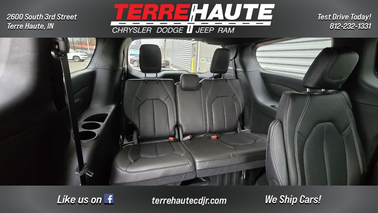 2026 Chrysler Pacifica Select