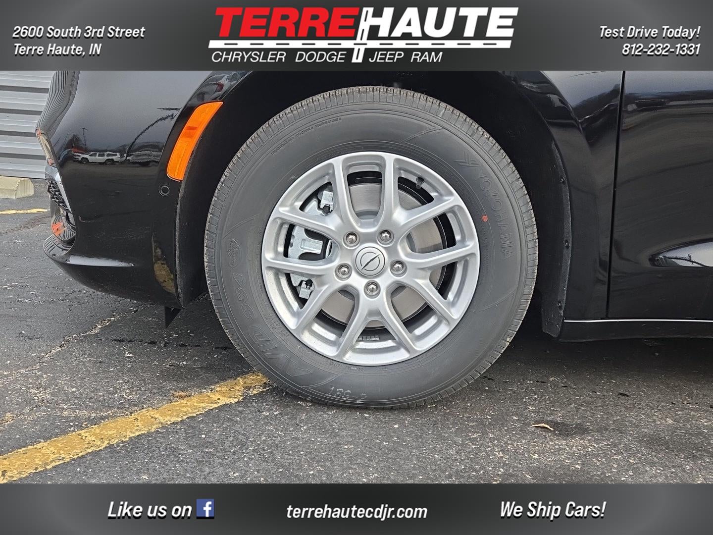 2026 Chrysler Pacifica Select