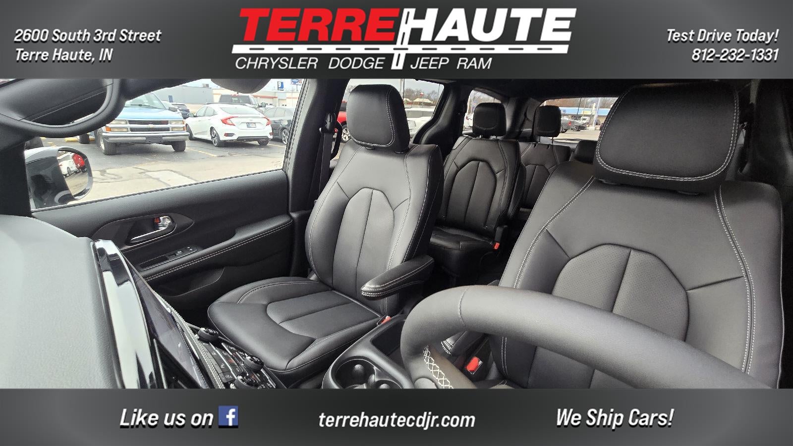 2026 Chrysler Pacifica Select