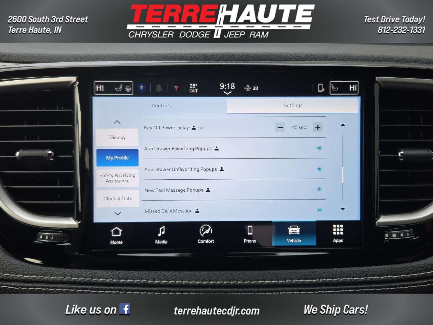 2026 Chrysler Pacifica Select