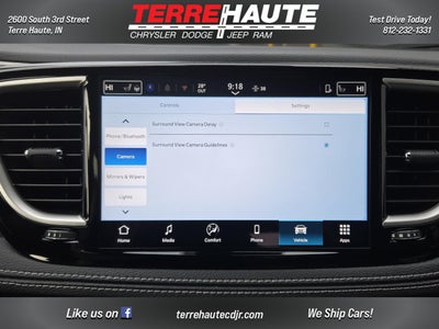 2026 Chrysler Pacifica Select