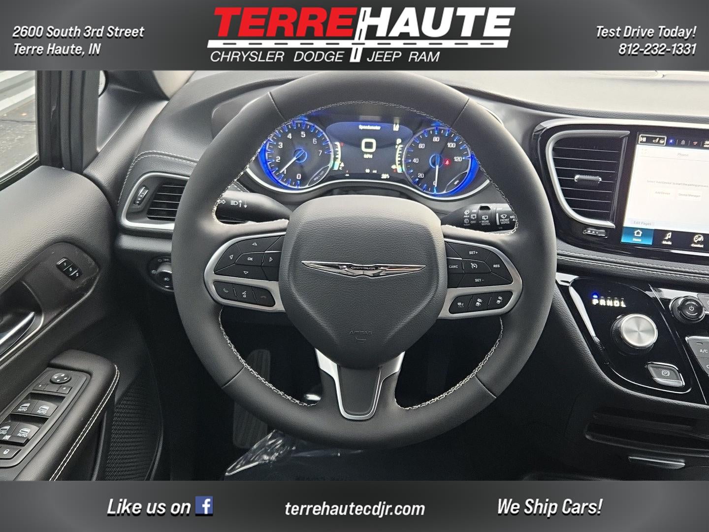 2026 Chrysler Pacifica Select