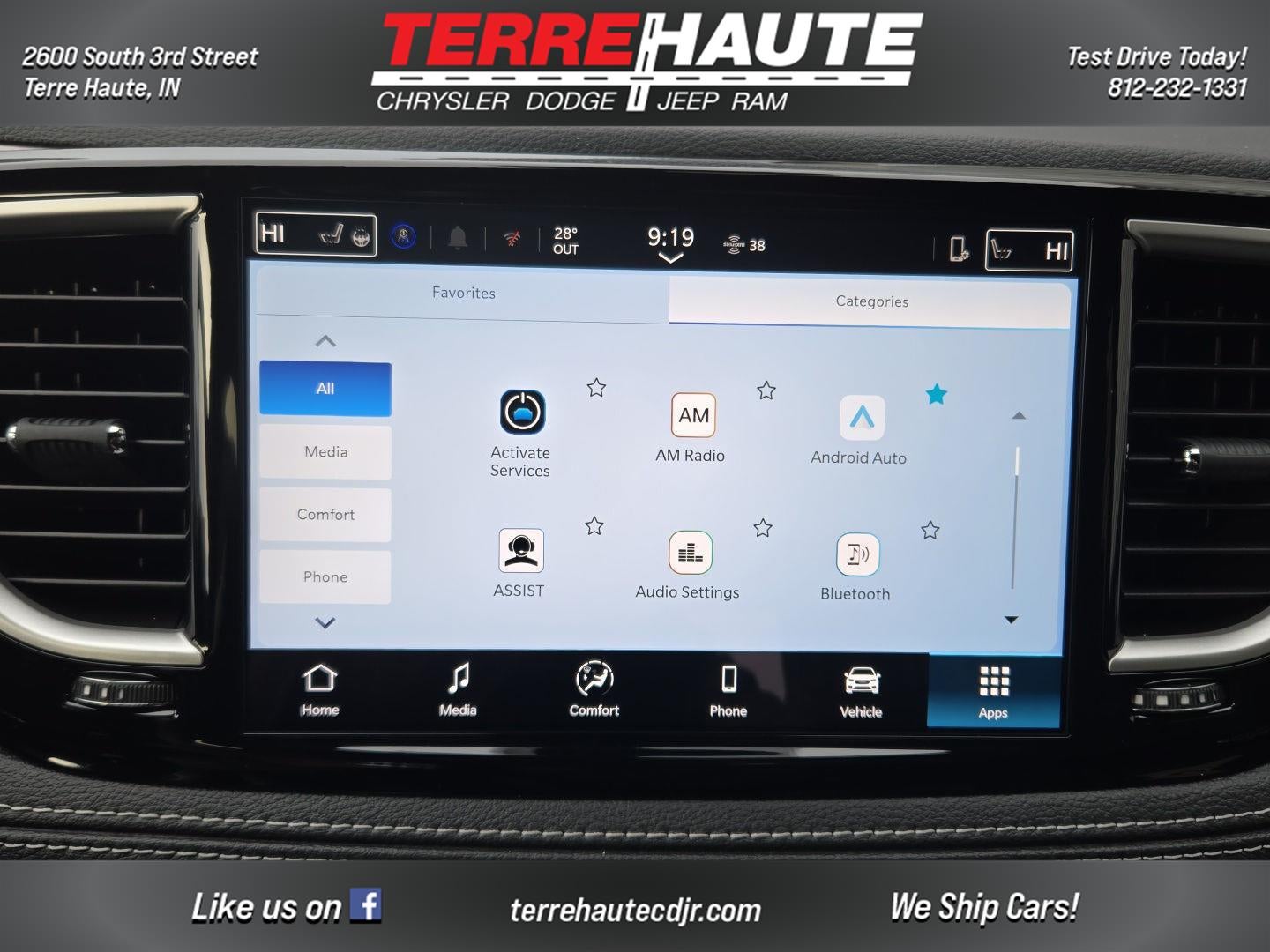 2026 Chrysler Pacifica Select