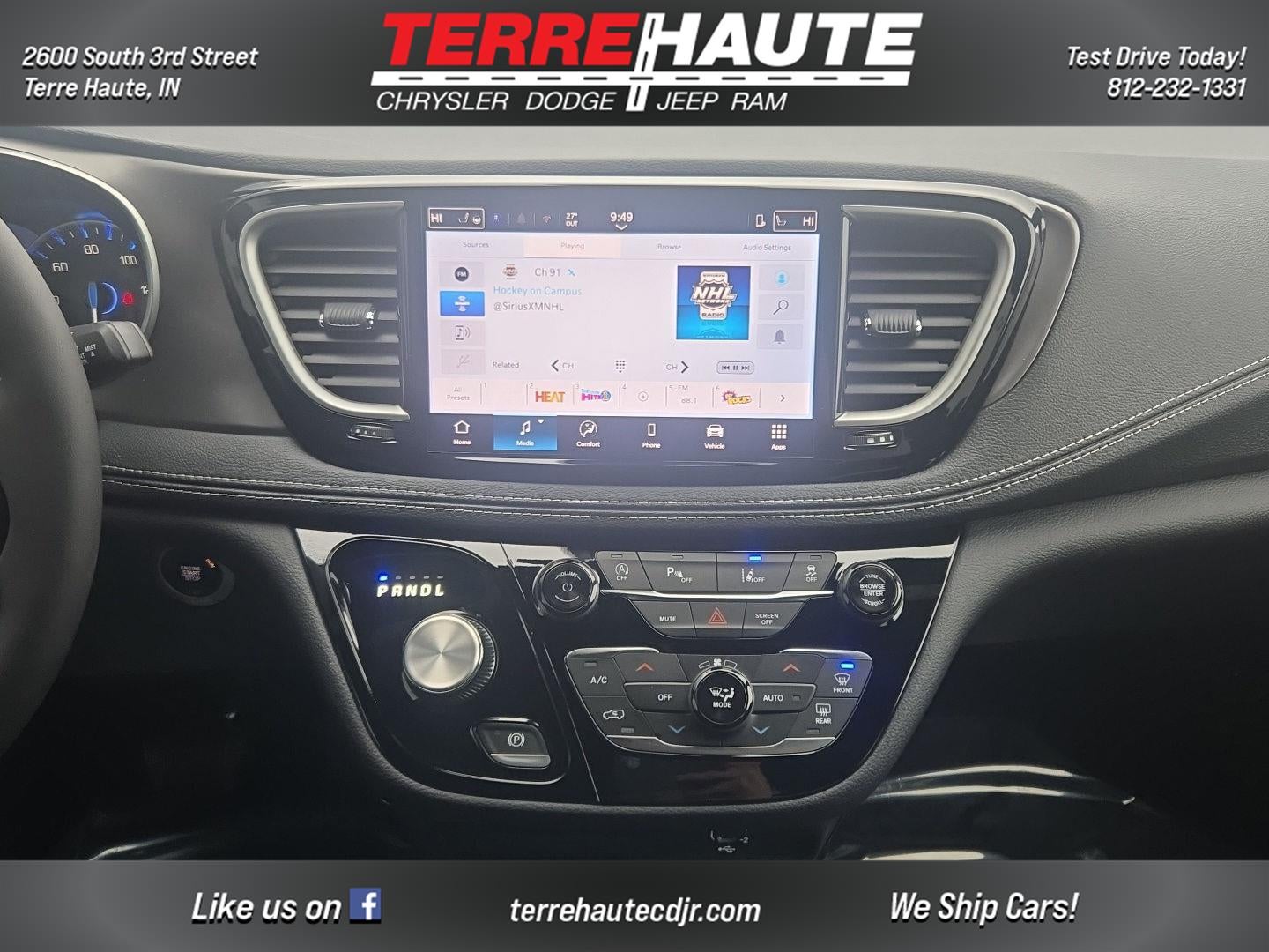 2026 Chrysler Pacifica Select