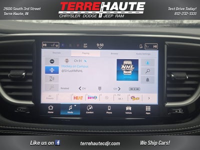 2026 Chrysler Pacifica Select