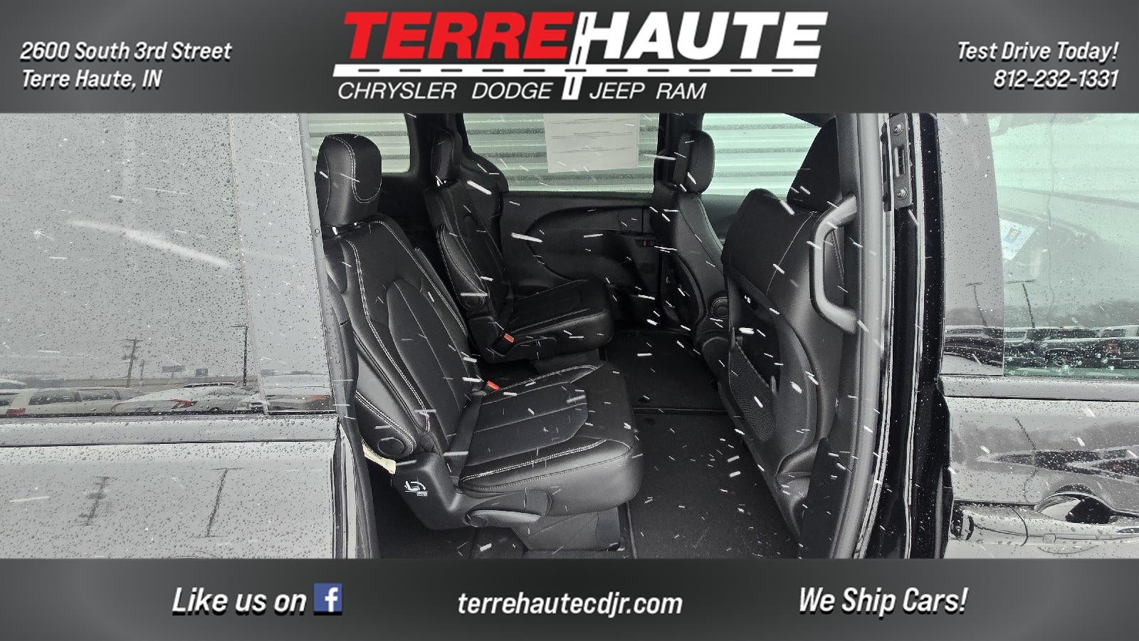 2026 Chrysler Pacifica Select