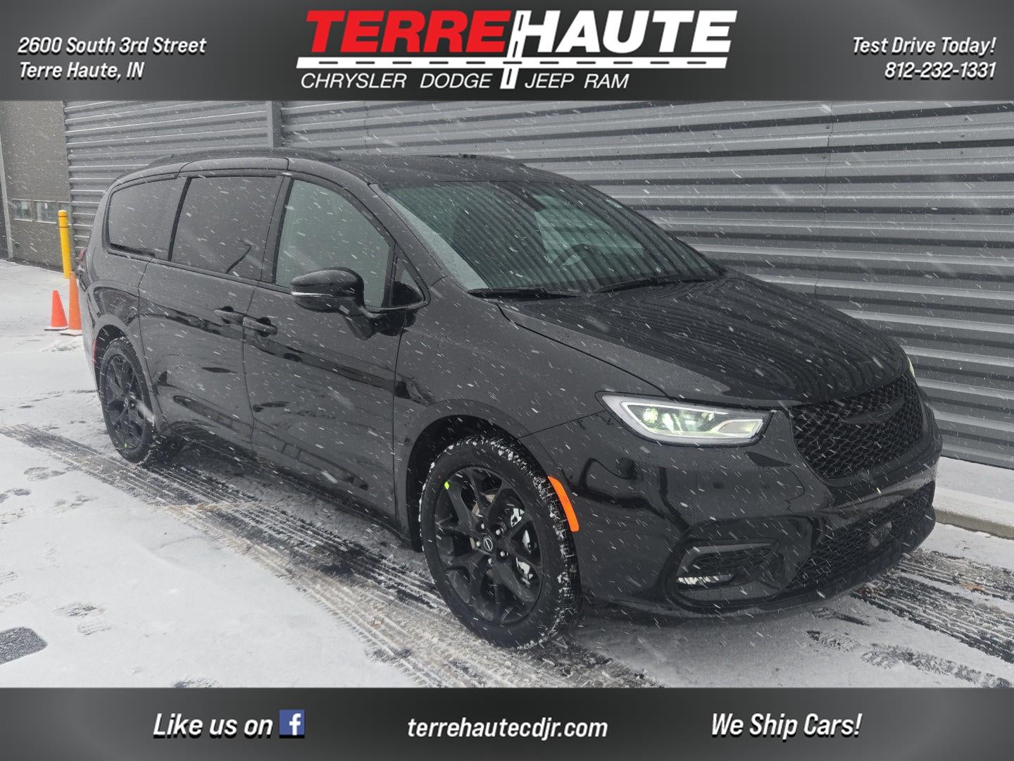 2026 Chrysler Pacifica Select