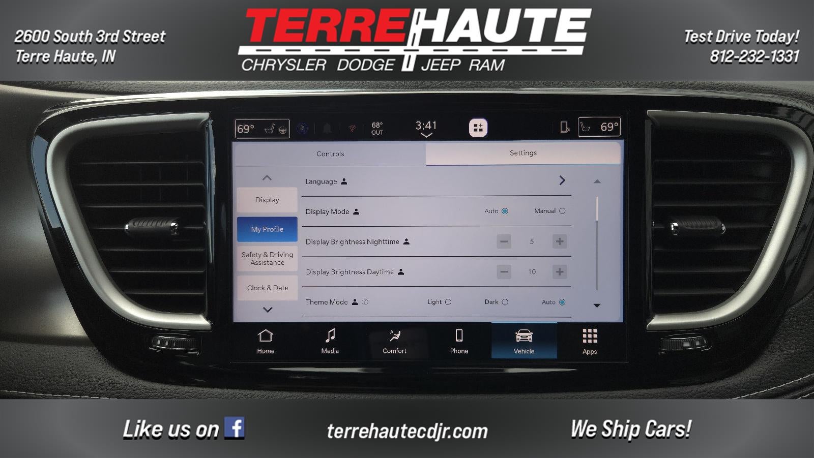 2026 Chrysler Pacifica Select