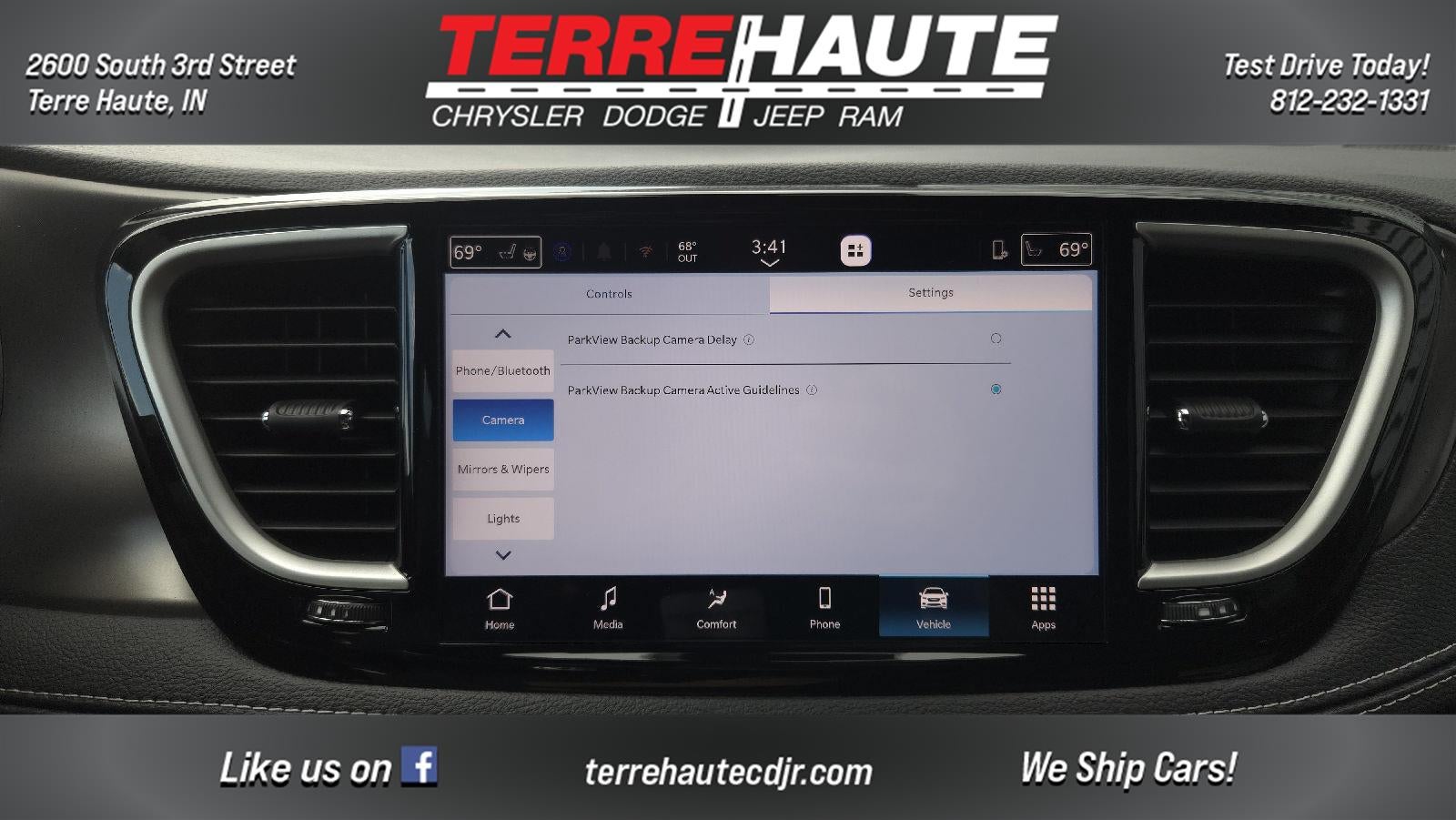 2026 Chrysler Pacifica Select