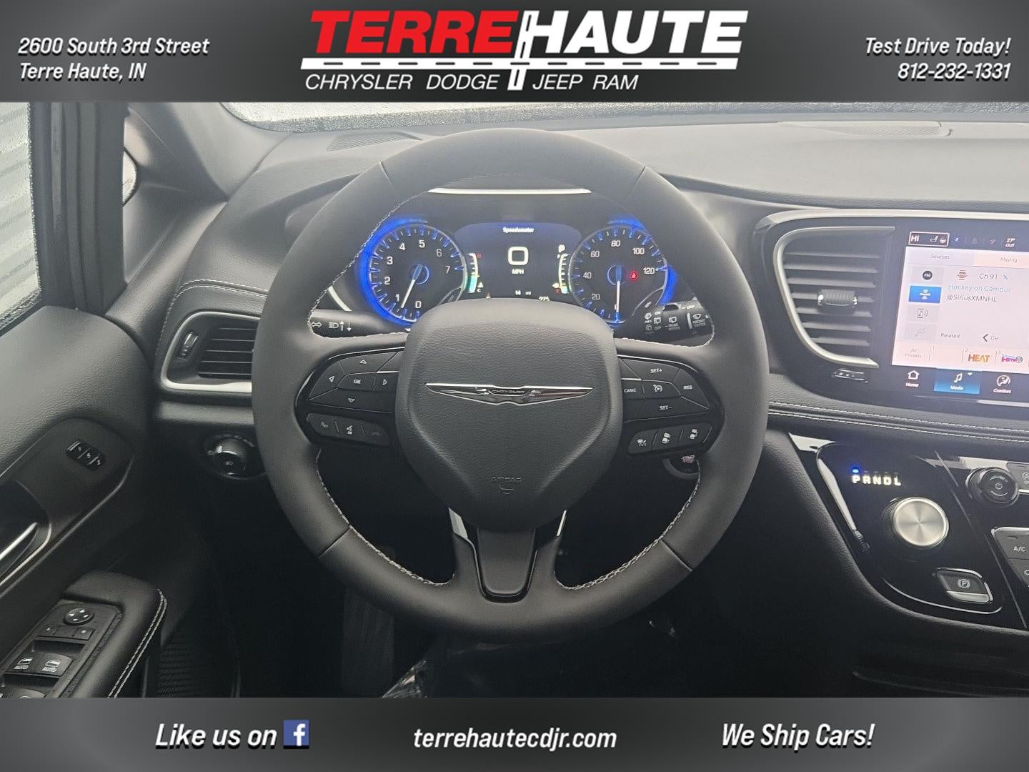 2026 Chrysler Pacifica Select