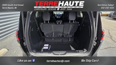 2027 Chrysler Pacifica Select