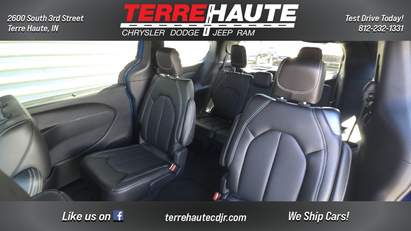 2027 Chrysler Pacifica Select