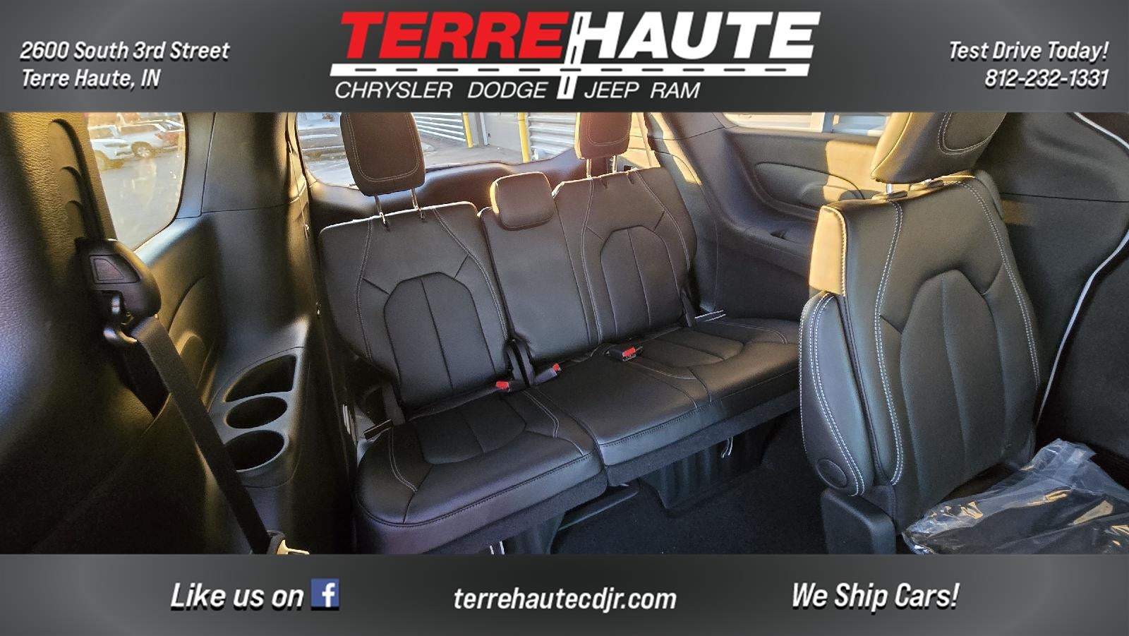 2026 Chrysler Pacifica Select