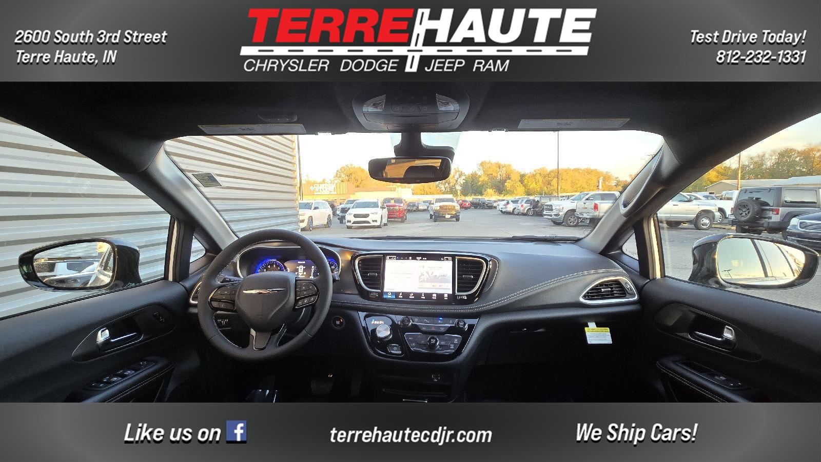 2026 Chrysler Pacifica Select