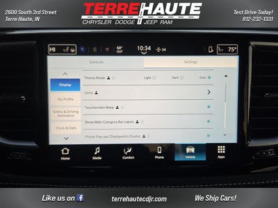 2026 Chrysler Pacifica Select